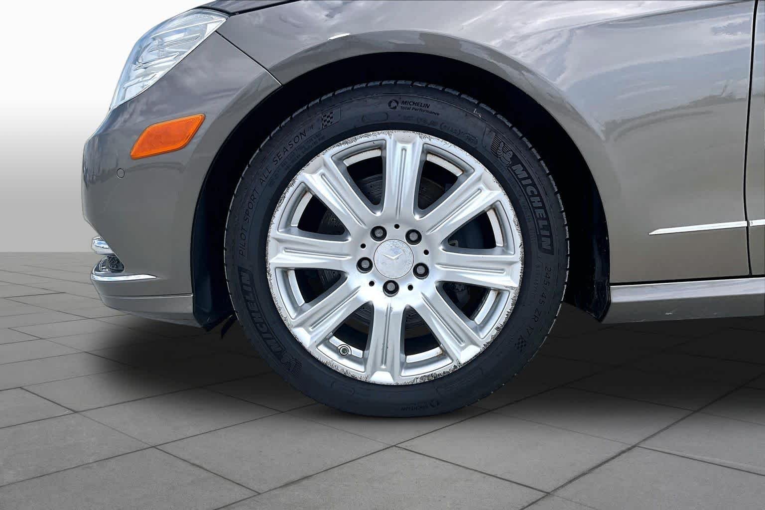 Used 2013 Indium Grey Metallic Mercedes-Benz E 350 Luxury image 10
