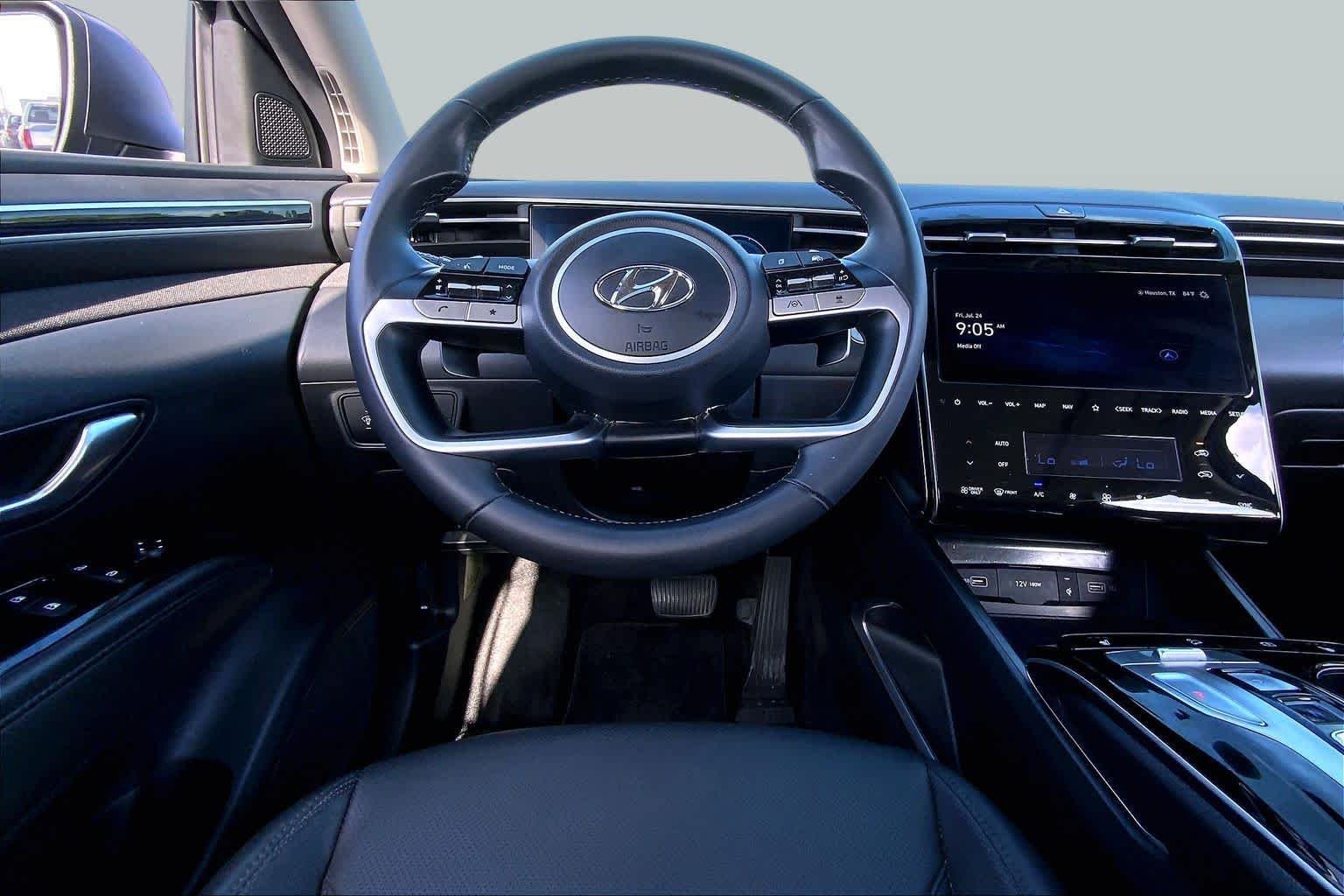 Used 2024 Black Pearl Hyundai SEL Convenience image 6