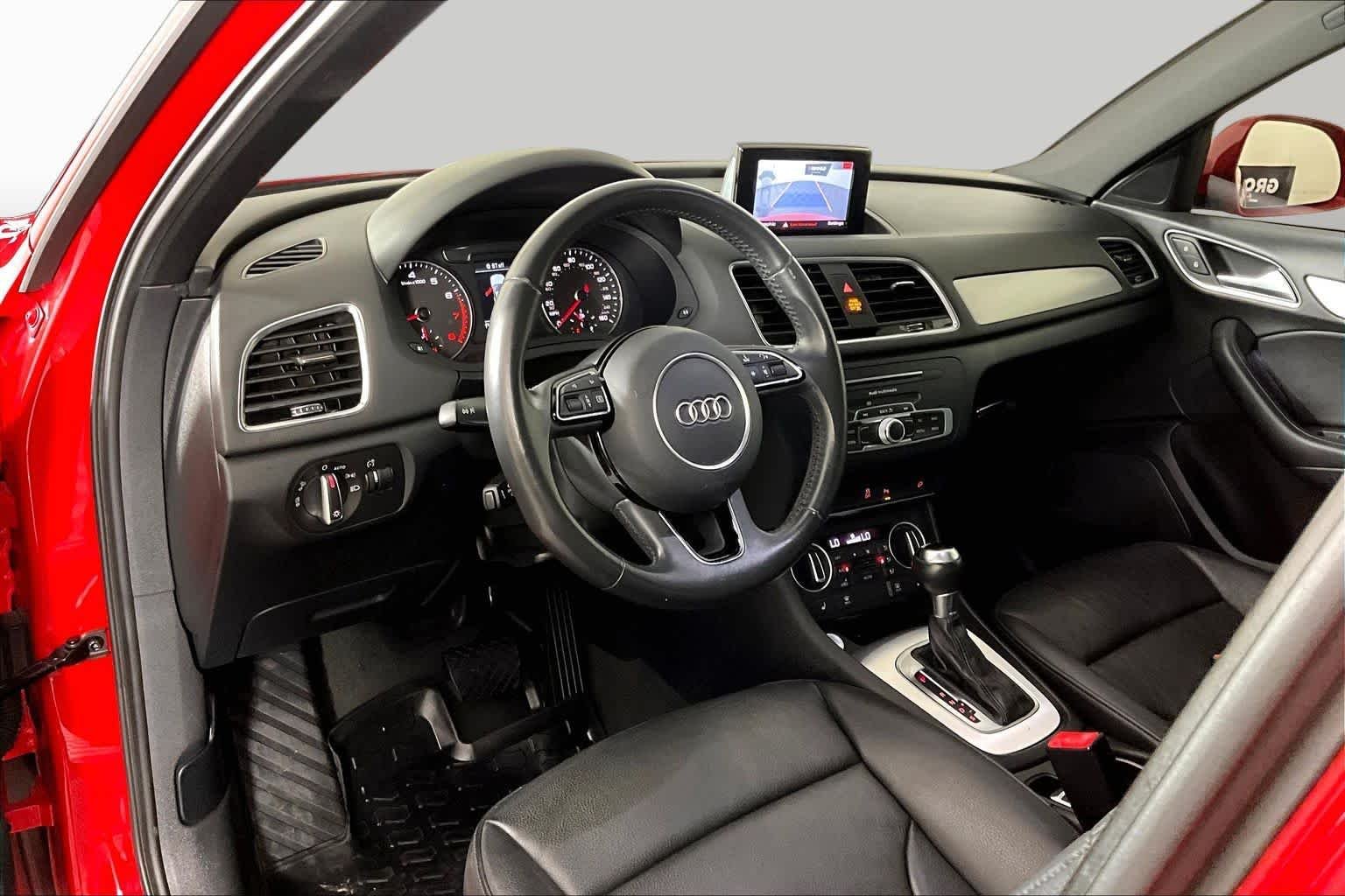 Used 2018 Misano Red Pearl Effect Audi Sport Premium image 16