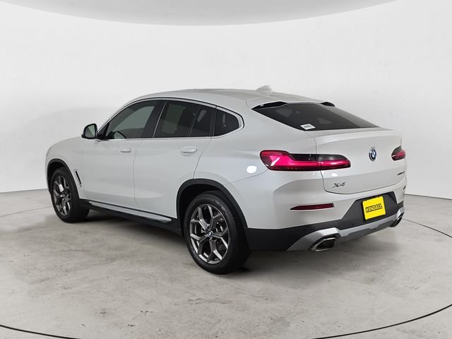 Used 2022 White BMW xDrive30i image 3