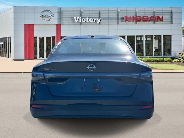New 2026 Super Black Nissan SV image 4