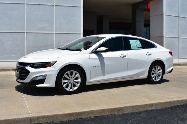 Used 2024 White Chevrolet LT image 2