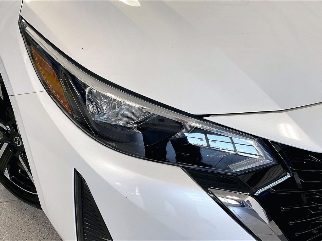Certified Used 2025 White Nissan SV image 31