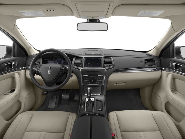 Used 2016 GOLD Lincoln  image 4