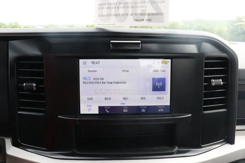 New 2025 Oxford White Ford F-550® XL image 16