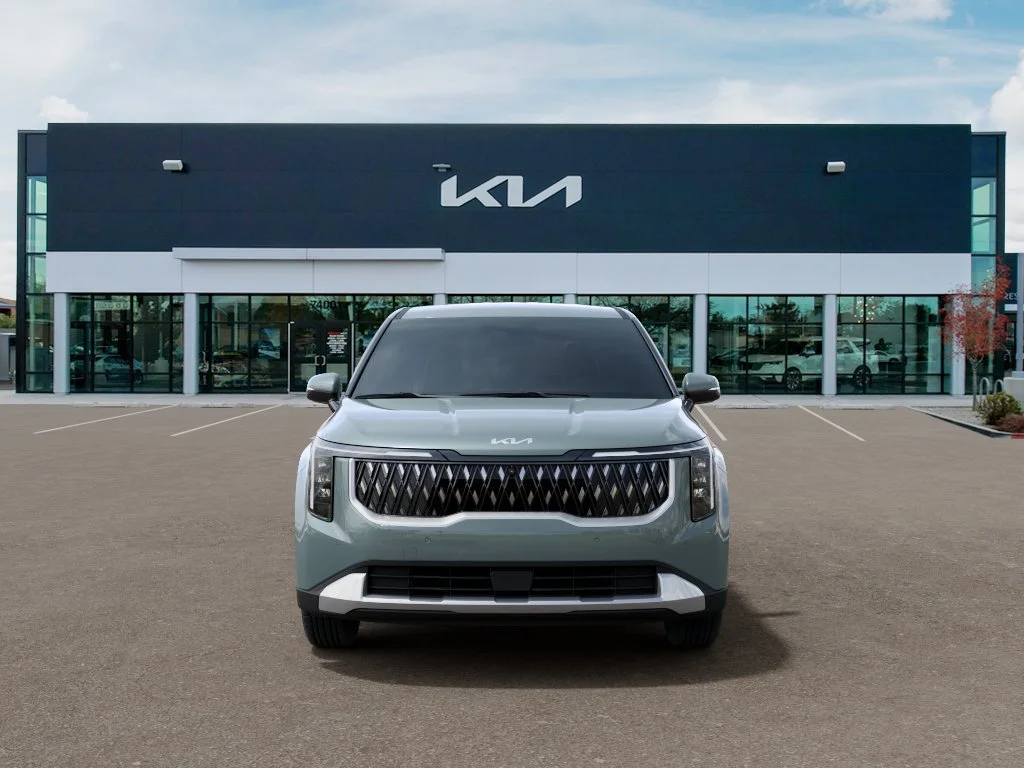 New 2027 Green Kia EX image 2