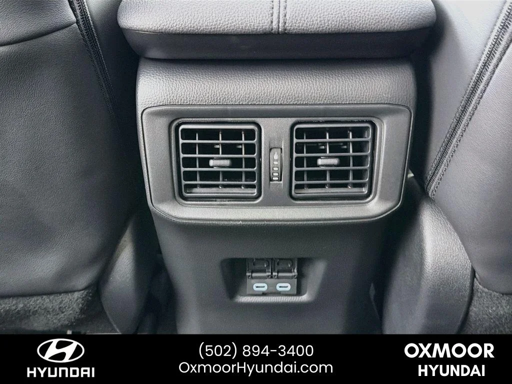 Used 2025 Wind Chill Pearl Toyota Hybrid XLE Premium image 26
