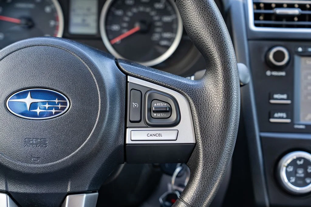 Used 2017 Gray Subaru 2.5i image 14