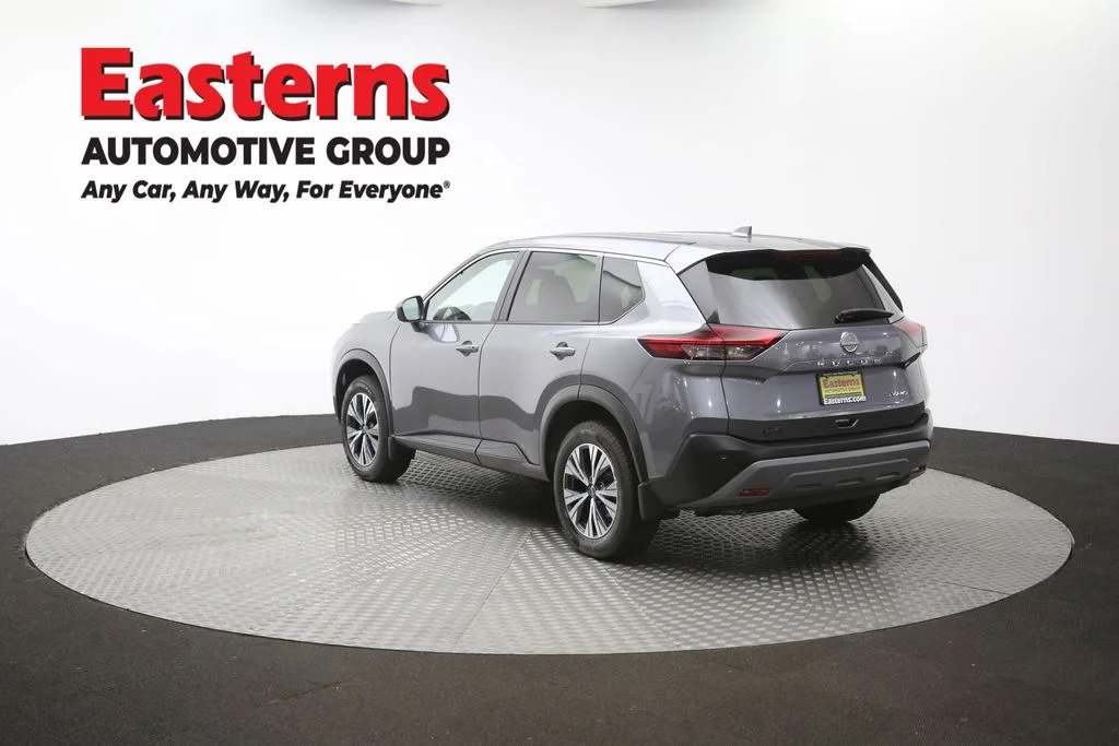 Used 2023 Gray Nissan SV image 63
