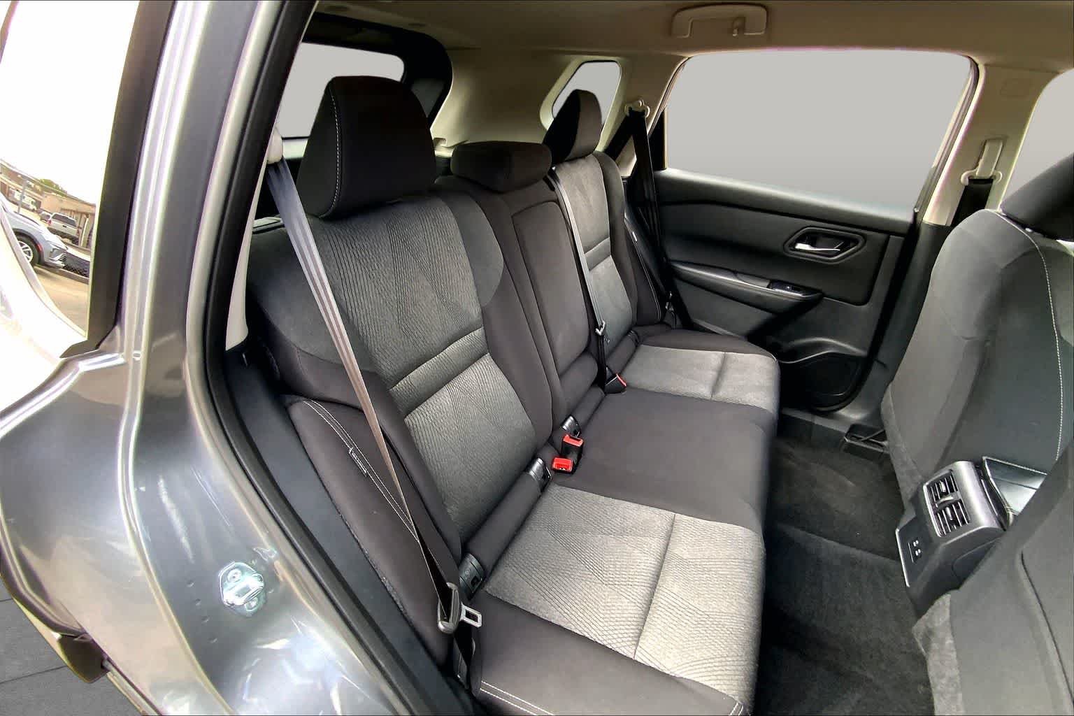 Used 2025 Gun Metallic Nissan SV image 19