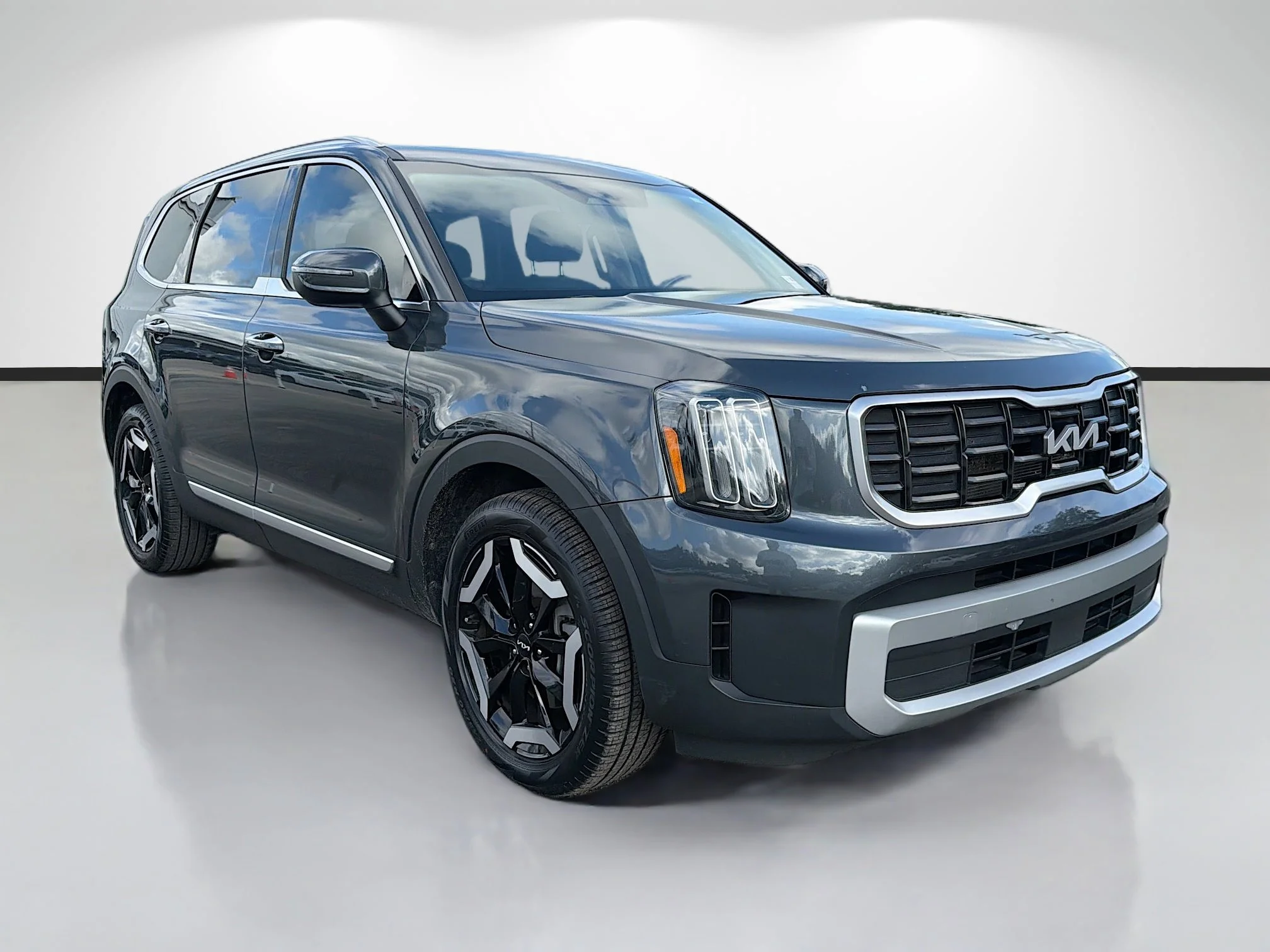2024 Kia Telluride S FWD's photo