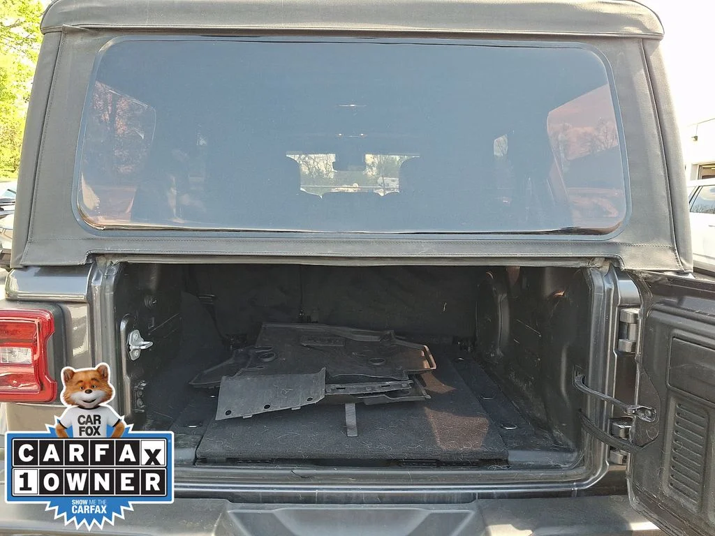 Used 2022 Gray Jeep Unlimited Rubicon image 29