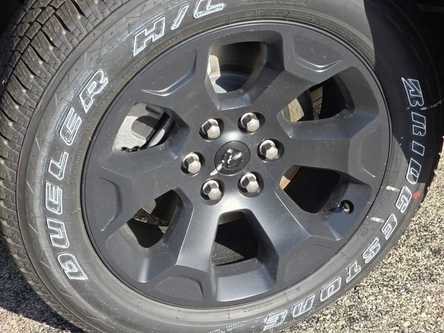 New 2026 Granite Crystal Metallic Clear-Coat Exterior Paint RAM Big Horn/Lone Star image 26