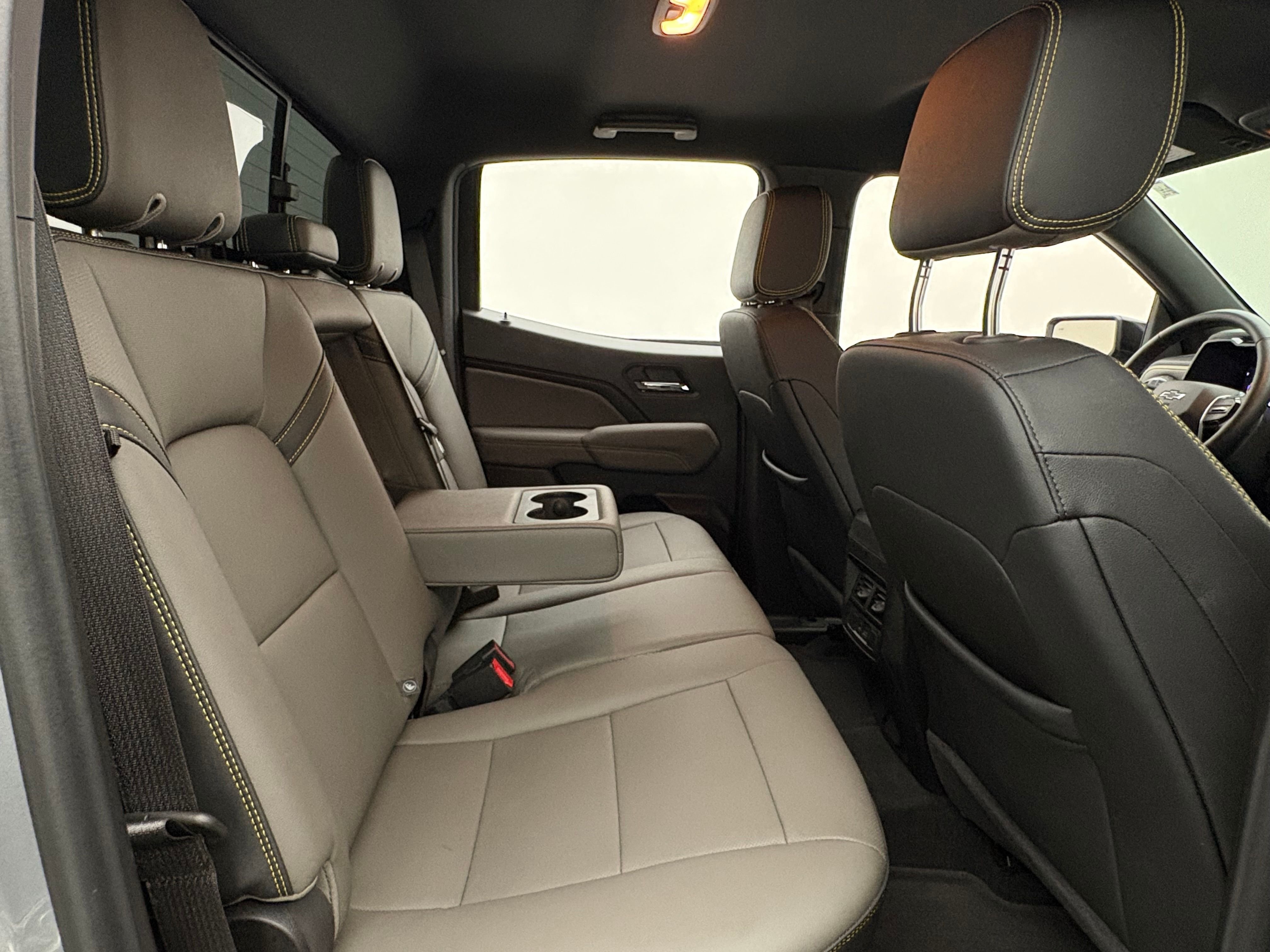 Used 2025 Sterling Gray Metallic Chevrolet ZR2 image 37