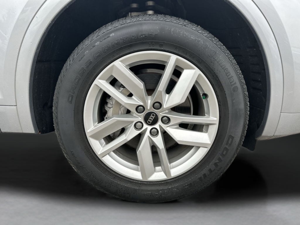 Used 2023 Silver Audi 45 S line Premium image 40