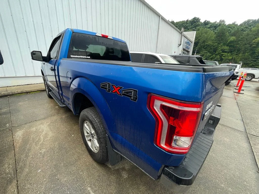 Used 2016 Blue Ford XLT image 10
