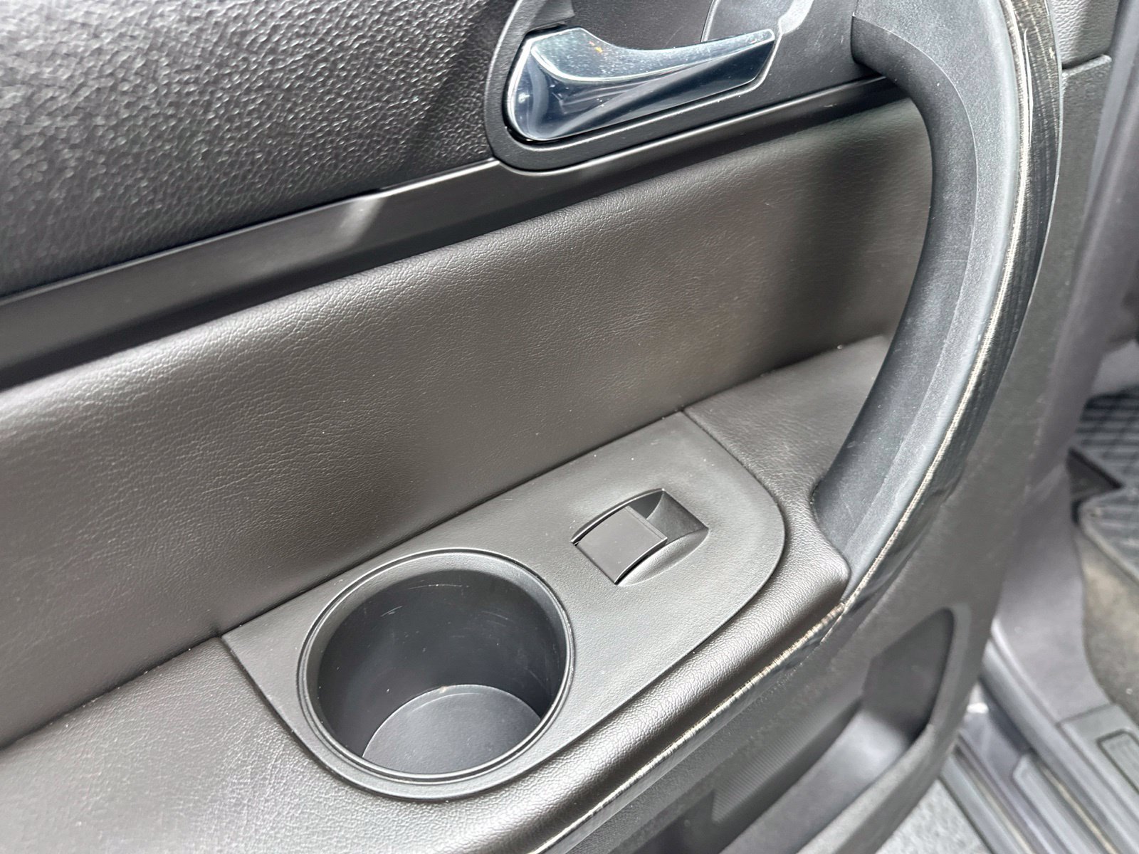 Used 2017 Silver GMC Limited image 27