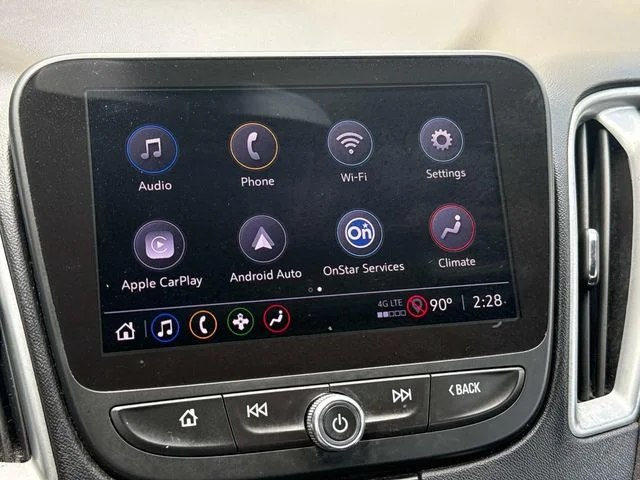 Used 2022 Silver Chevrolet LT image 23