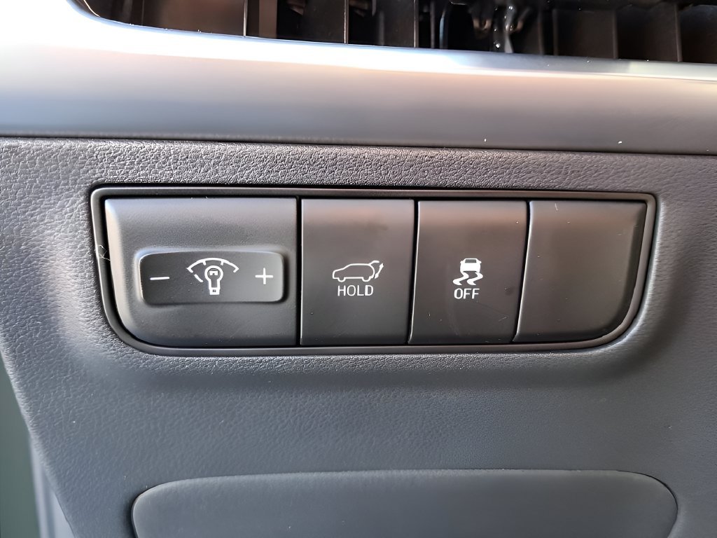 Used 2026 Green Hyundai SEL image 31