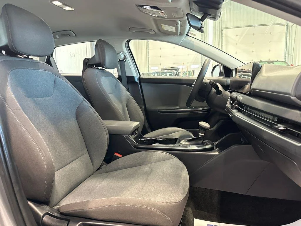 Used 2025 Steel Gray Kia LXS image 33