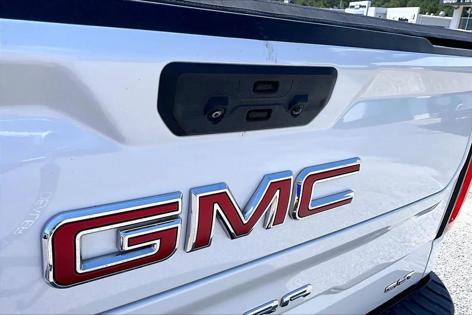 2022 GMC Sierra 1500 SLT - Photo 29