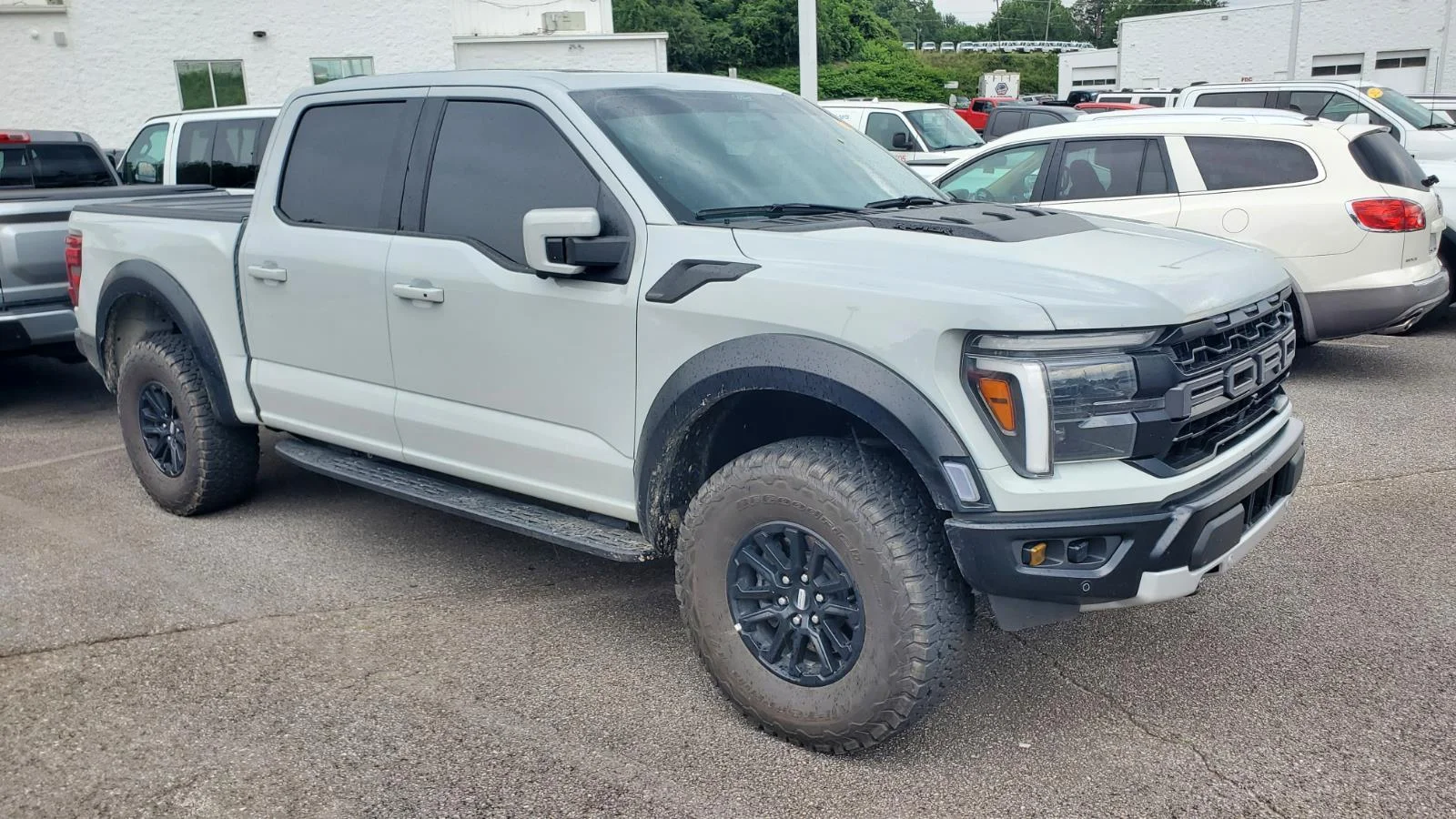 Used 2024 Avalanche Gray Ford Raptor image 2
