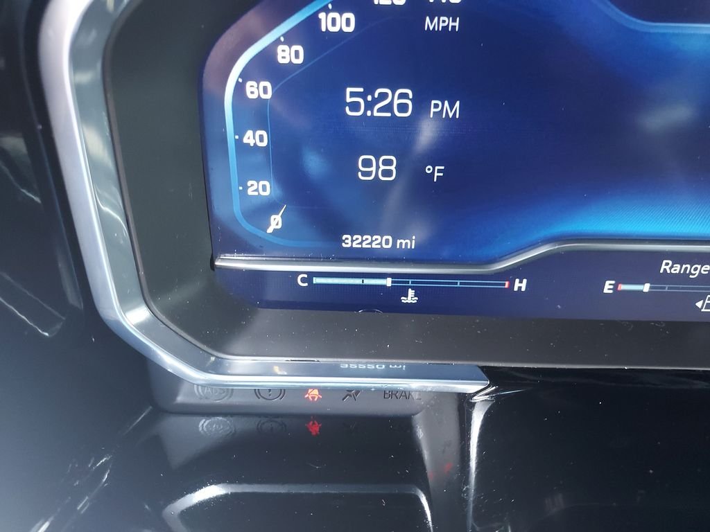 Used 2025 White Chevrolet LT image 19