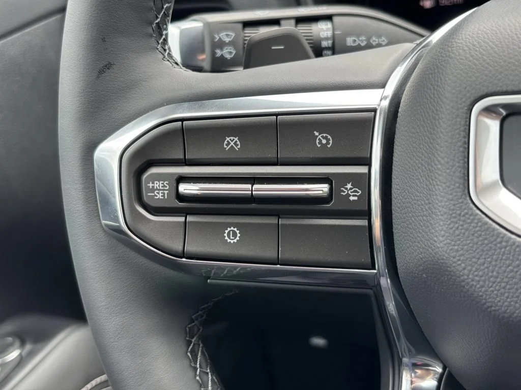 New 2027 Sterling Metallic GMC Denali image 22