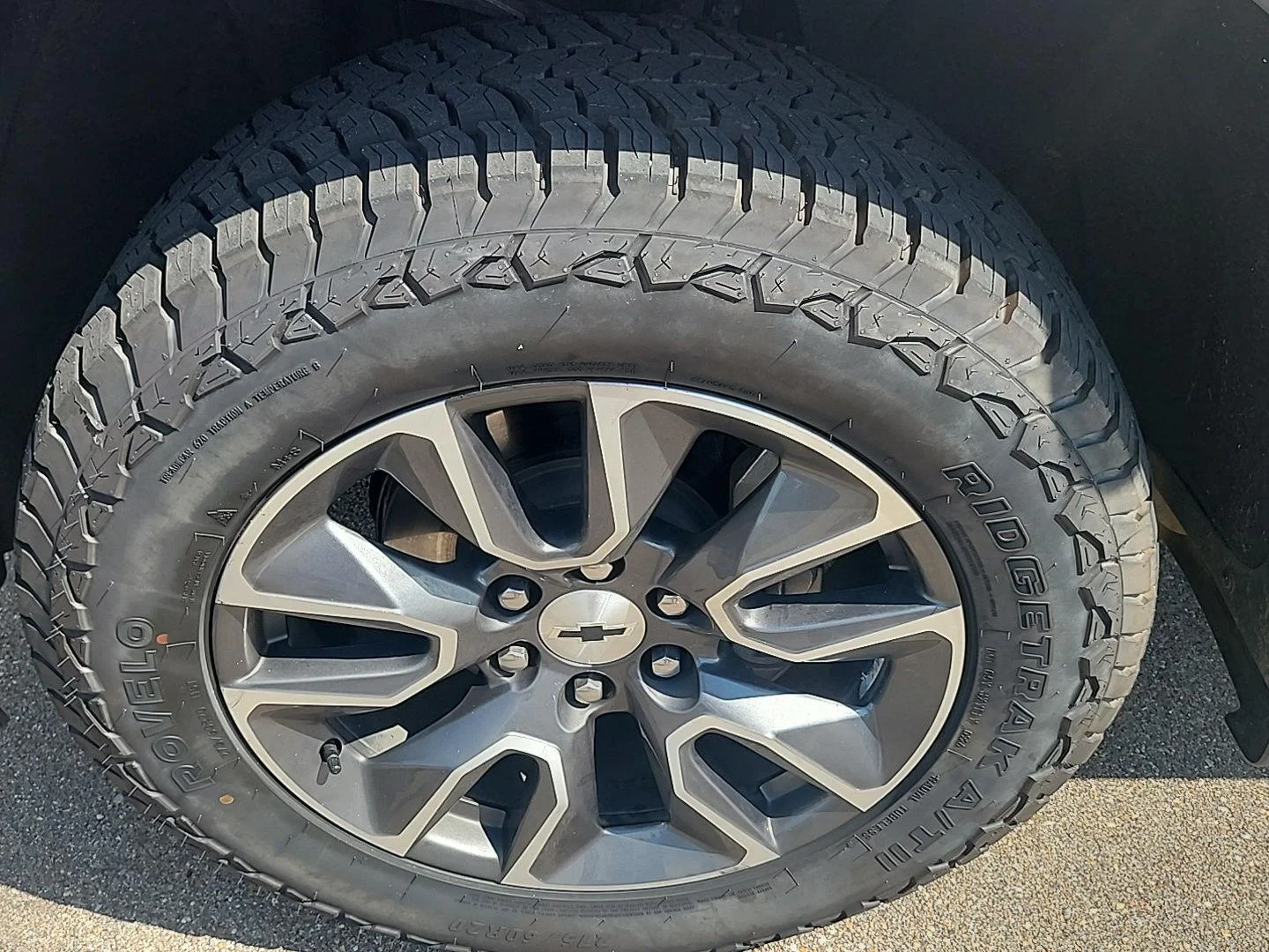 Used 2022 Dark Ash Metallic Chevrolet RST image 13