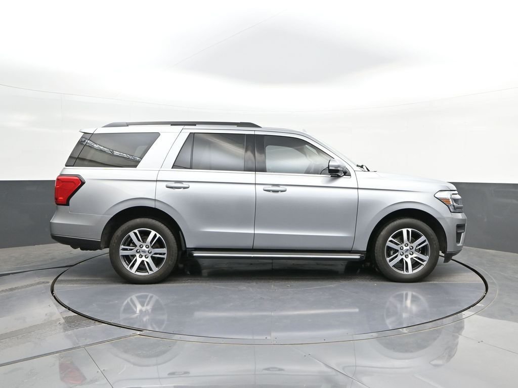 Used 2022 Silver Ford XLT image 25