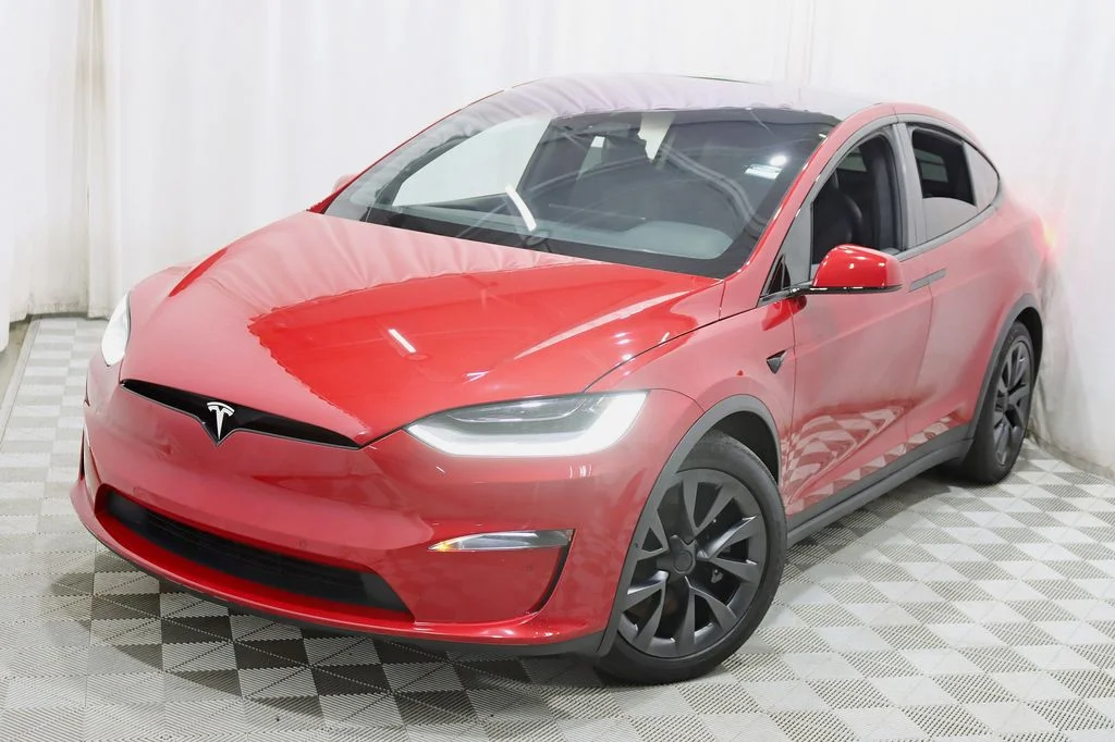 2022 Tesla Model X Plaid