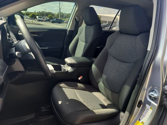 Used 2025 Silver Toyota XLE image 18