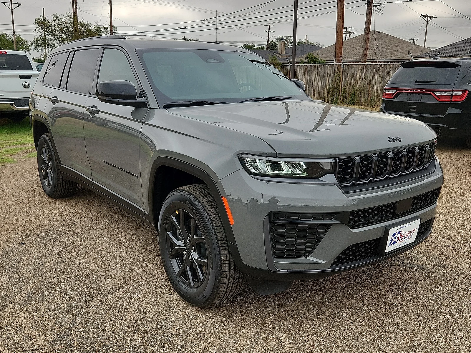 New 2027 PDN Sting-Gray Jeep LAREDO 4X4 image 6