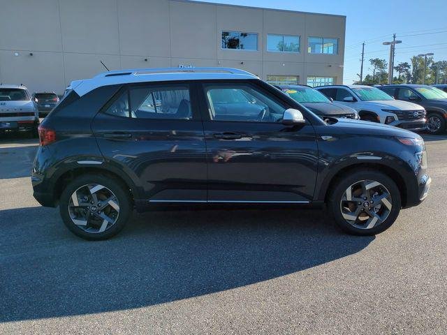 New 2026 White Hyundai SEL w/Two-Tone Roof image 4