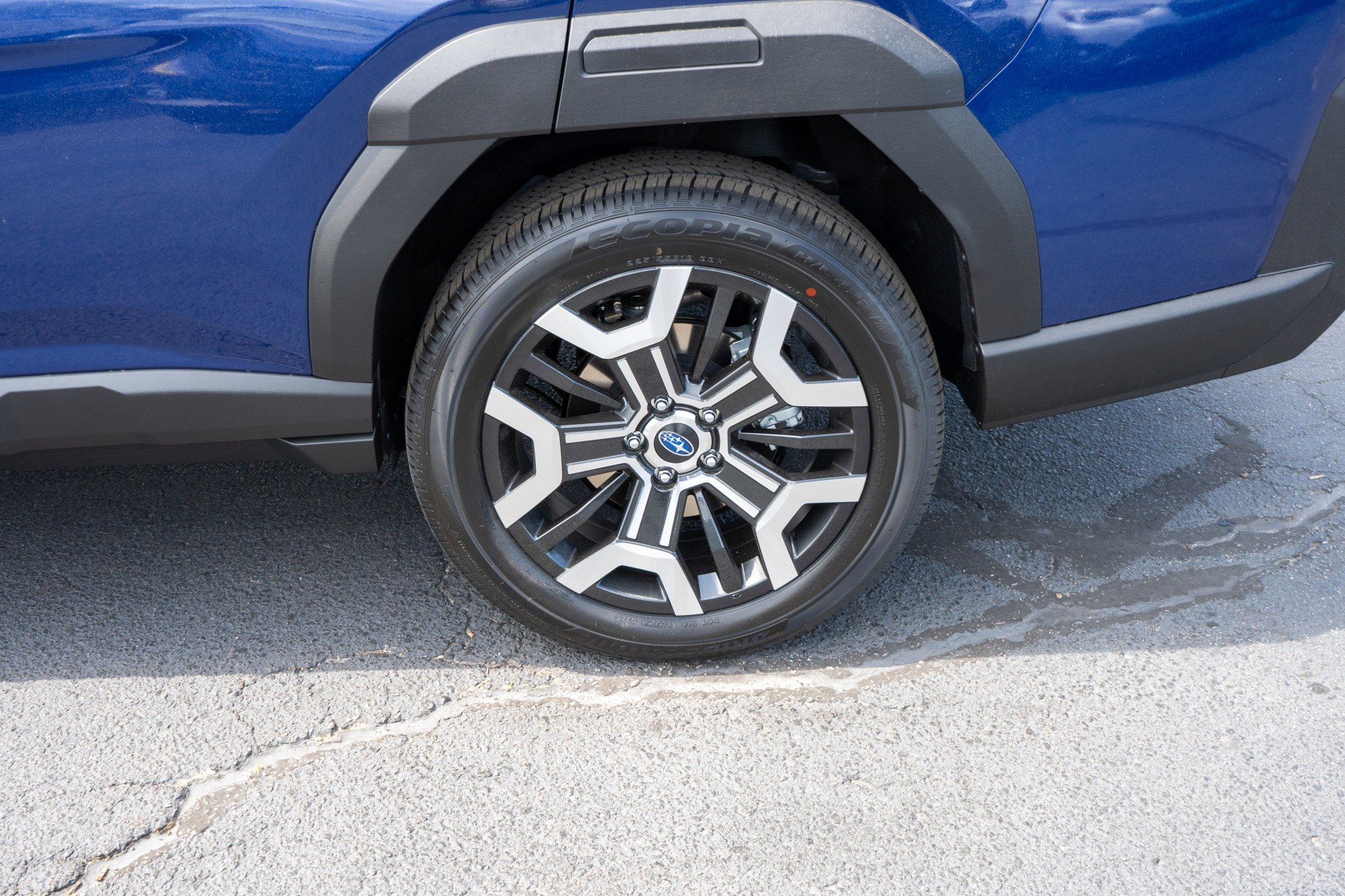 2026 Subaru Outback Touring XT - Photo 9