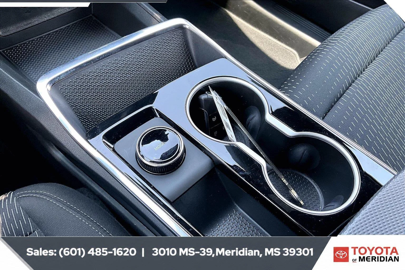 Used 2026 Mosaic Black Metallic Chevrolet AWD LT image 23