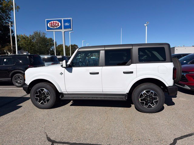 New 2026 White Ford Outer Banks image 4
