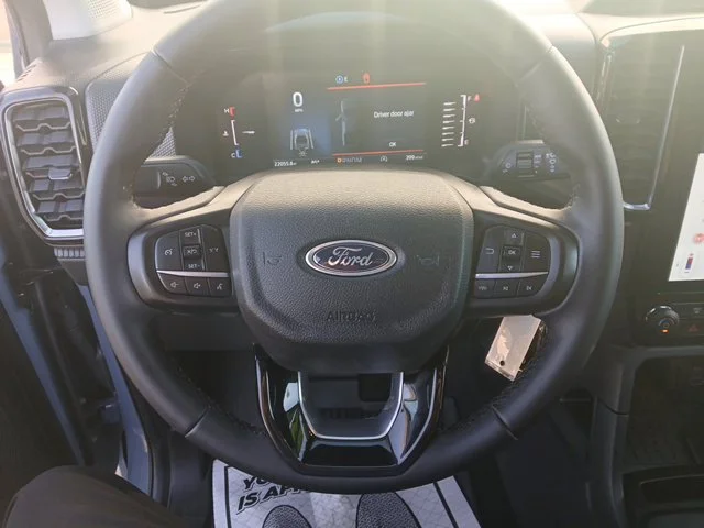 Used 2024 Gray Ford XLT image 21
