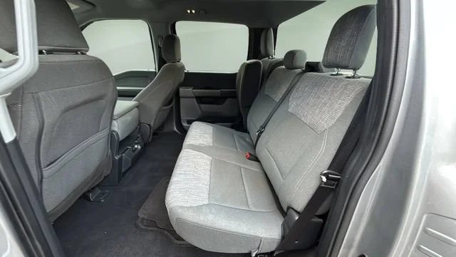Used 2023  Ford XL image 19