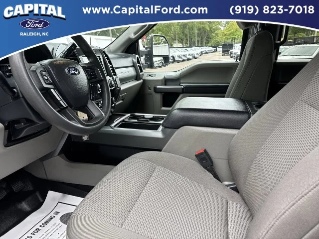 Used 2022 Blue Ford XLT image 19