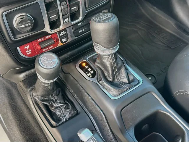 Used 2025 White Jeep Rubicon 392 image 18