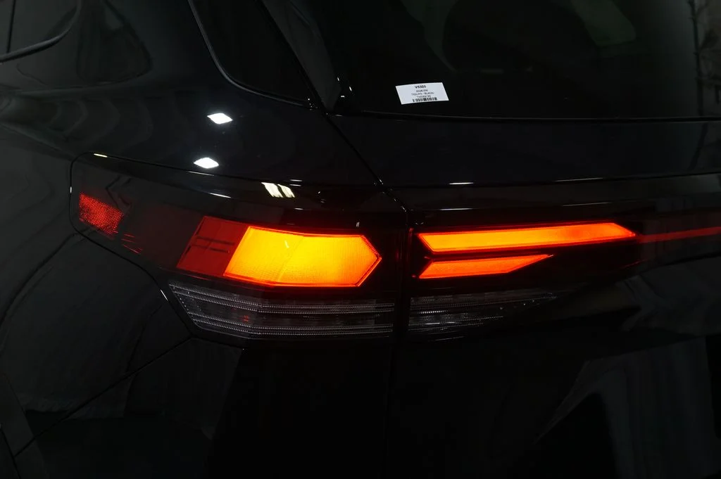 New 2026 Black Volkswagen 2.0T SE R-Line Black image 31