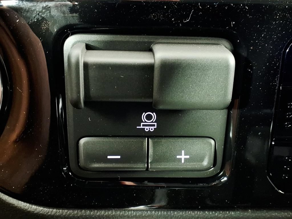 2026 GMC Sierra 1500 SLT - Photo 22
