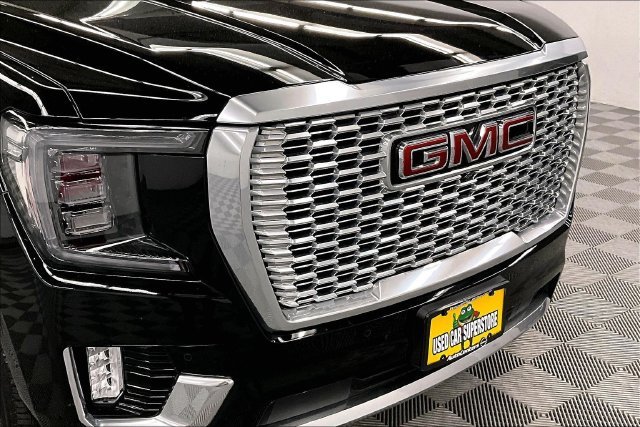 Used 2023 Onyx Black GMC Denali image 35
