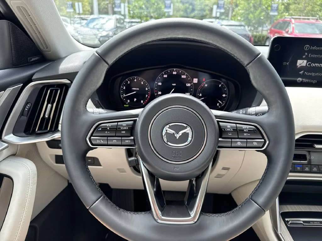 New 2026 Platinum Quartz Mazda 3.3 Turbo S Premium image 47