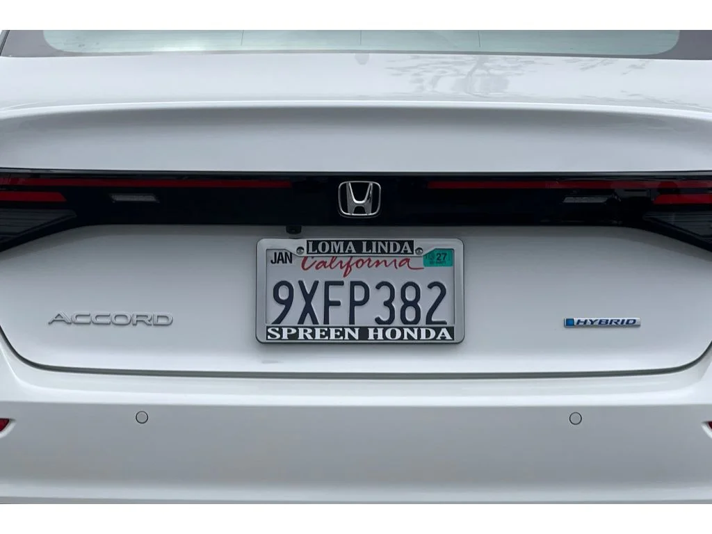 Used 2025 Platinum White Pearl Honda EX-L image 45