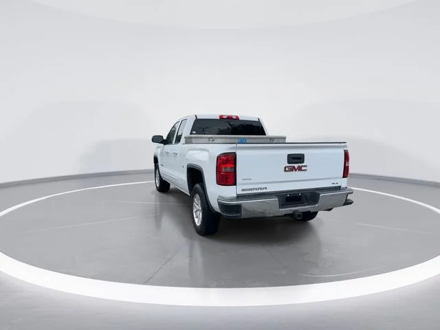 Used 2014 White GMC SLE image 6