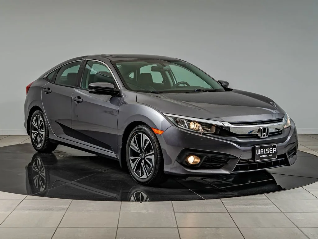 Used 2017 Gray Honda EX-L image 3