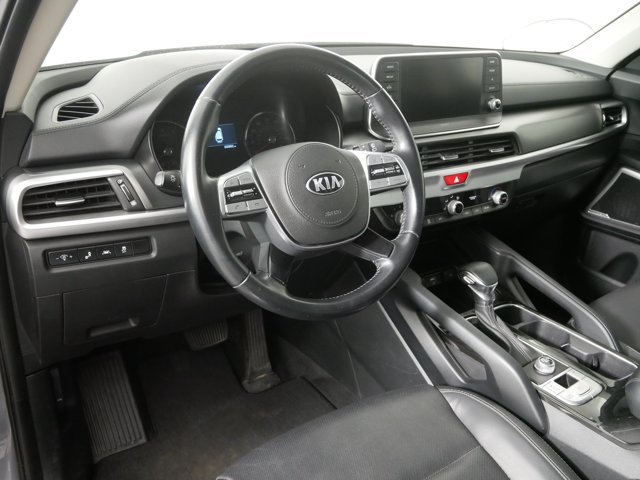 Used 2020 Everlasting Silver Kia LX image 10