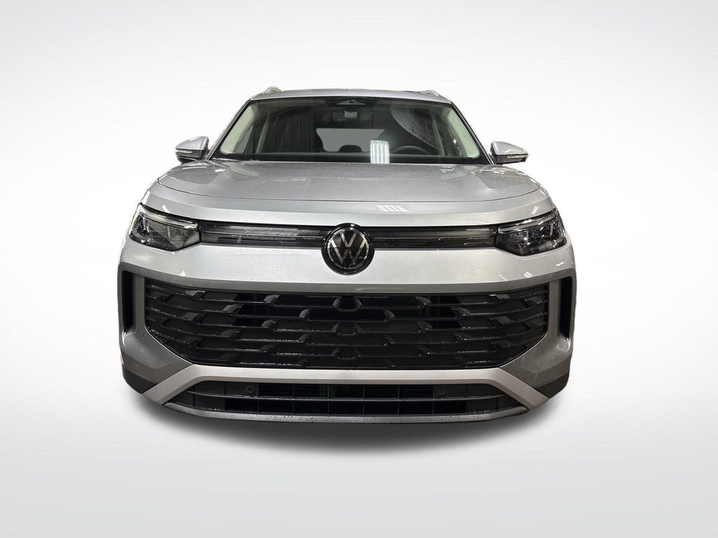New 2026 Silver Volkswagen 2.0T SE image 8